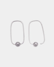Load image into Gallery viewer, Paperclip Hoops